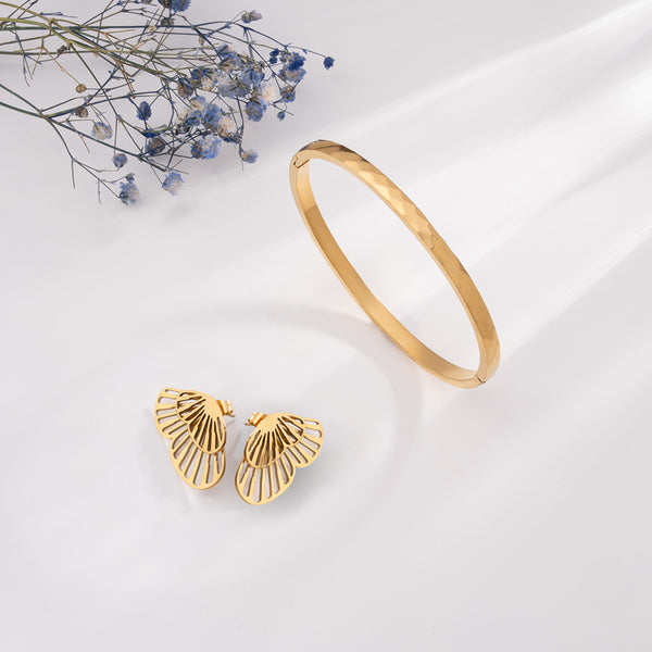 Gilded Haze Bangle Bracelet & Butterfly Wing Stud Earrings Combo Set