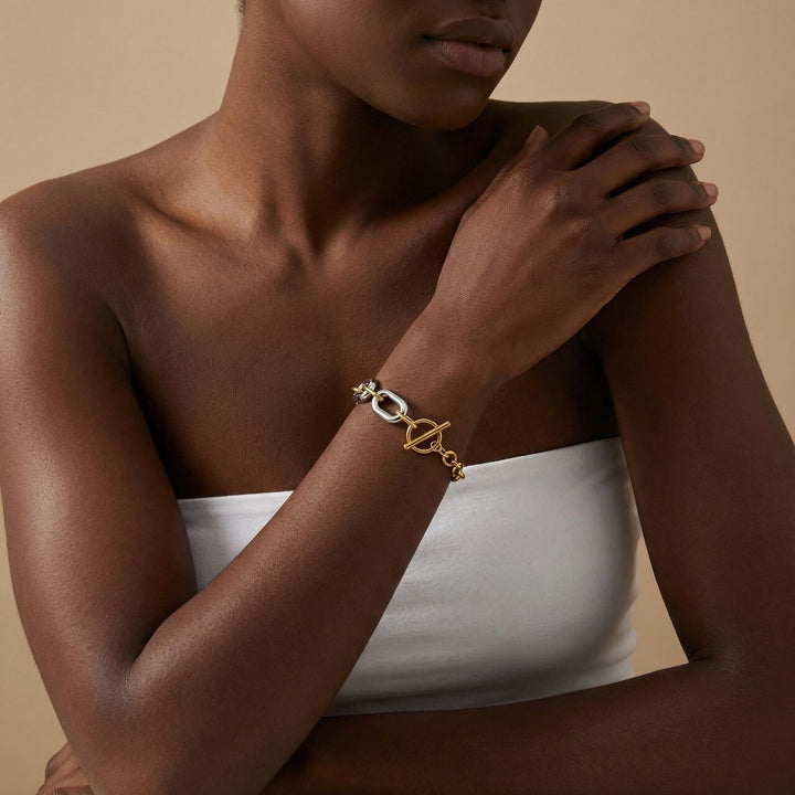 Shop Toggle Link Chain Gold Bracelet for Women - PALMONAS