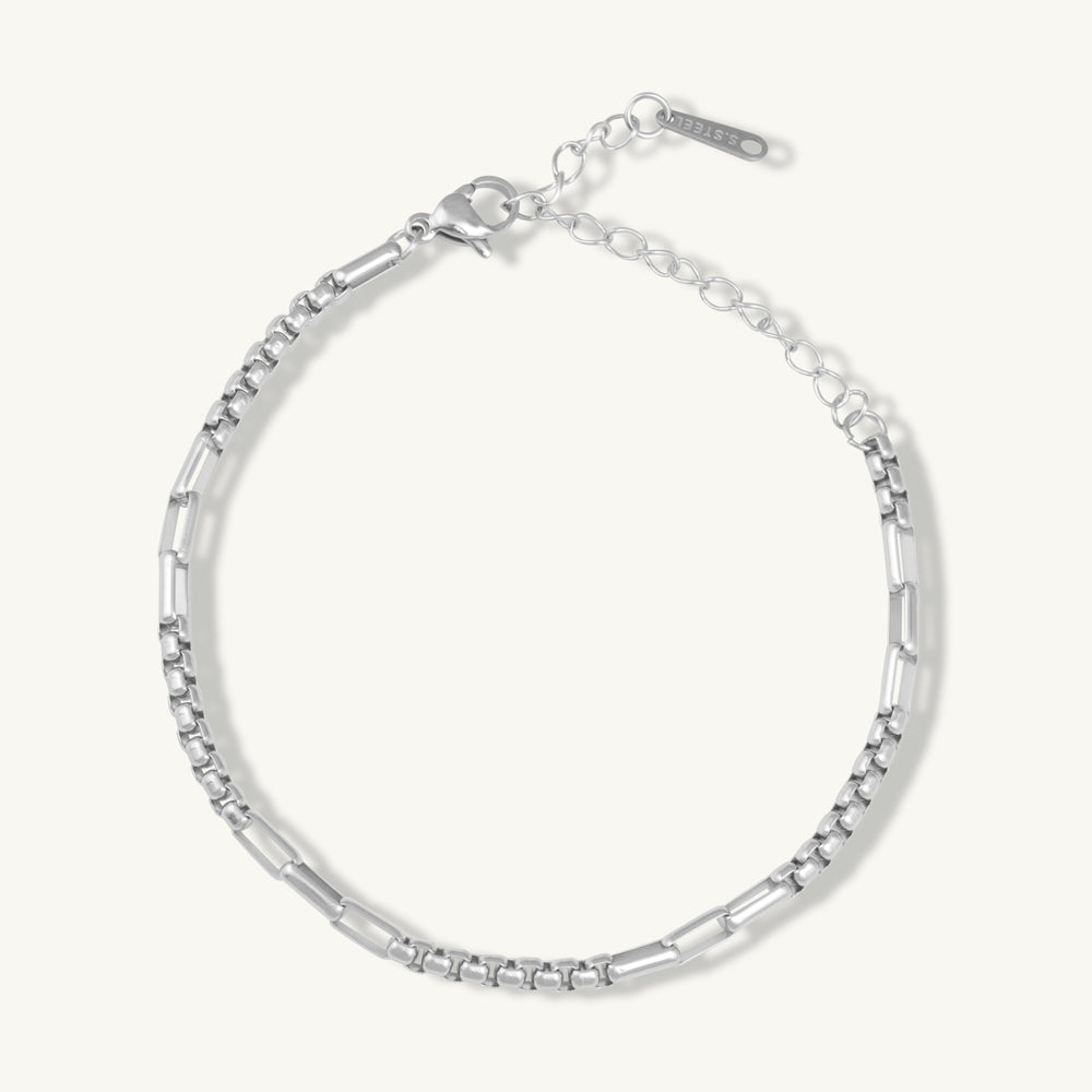 Urban Edge Slim Chain Bracelet