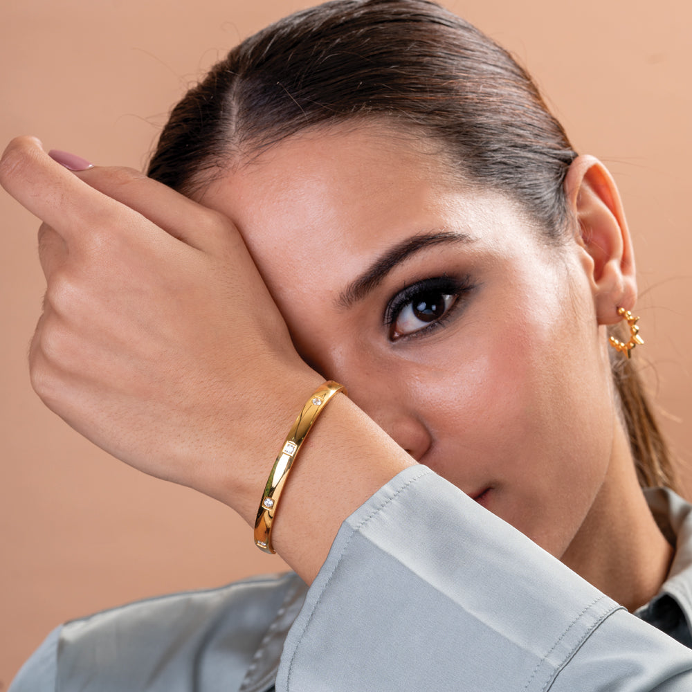 Dazzling Stone Bangle Bracelet - view 6