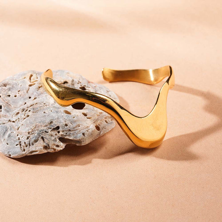 Wavy Edge Cuff Bracelet-4