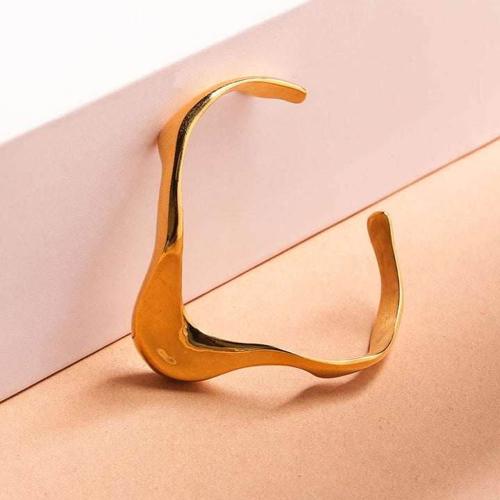 Wavy Edge Cuff Bracelet-3