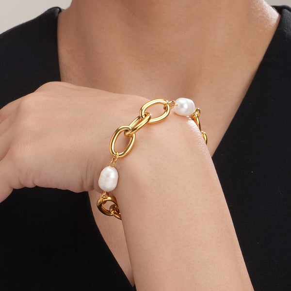 Link Pearl Chain Bracelet