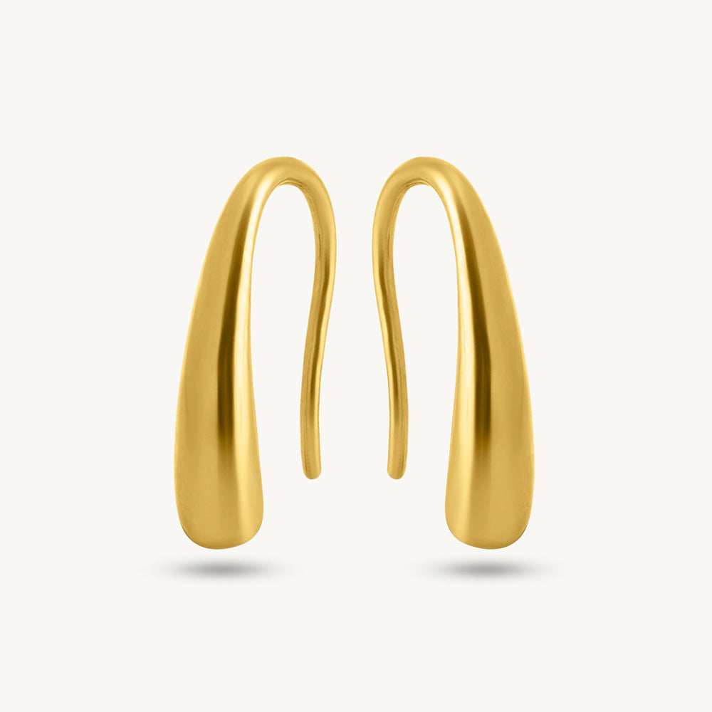 Sleek Teardrop Curve Earring