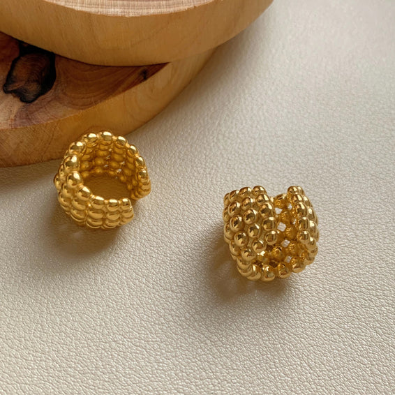 Minimal Golden Cuff Earring