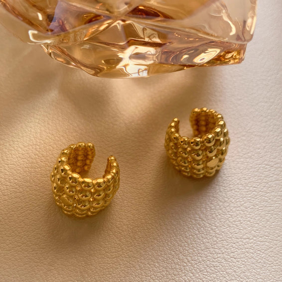 Minimal Golden Cuff Earring