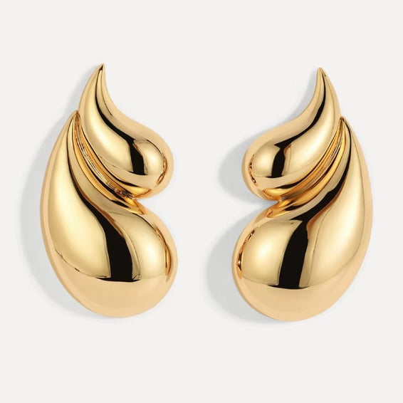 Chic Teardrop Stud Earrings