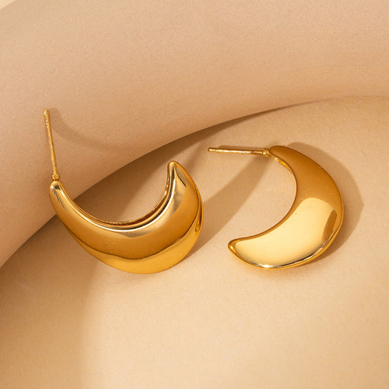 Classic Cashew Hoop Earrings