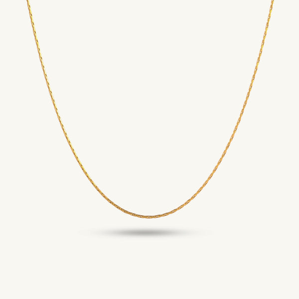 Minimal Sleek Golden Chain