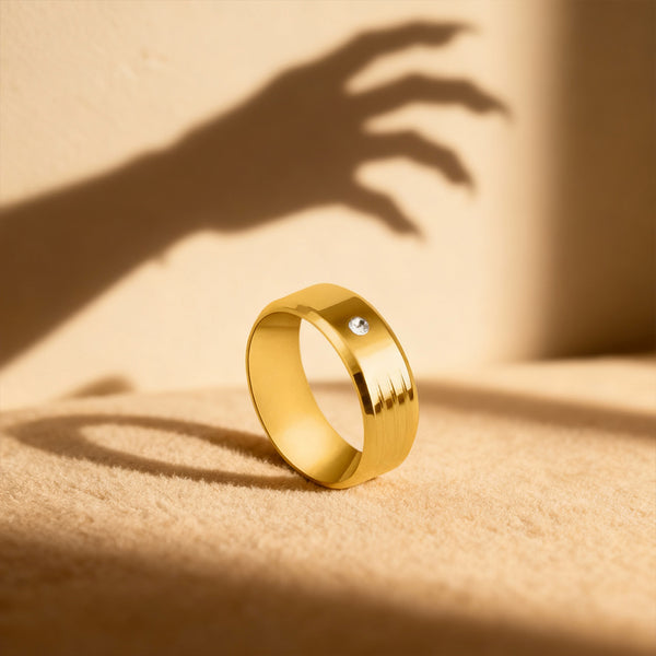 Shiny Diamond Gold Ring