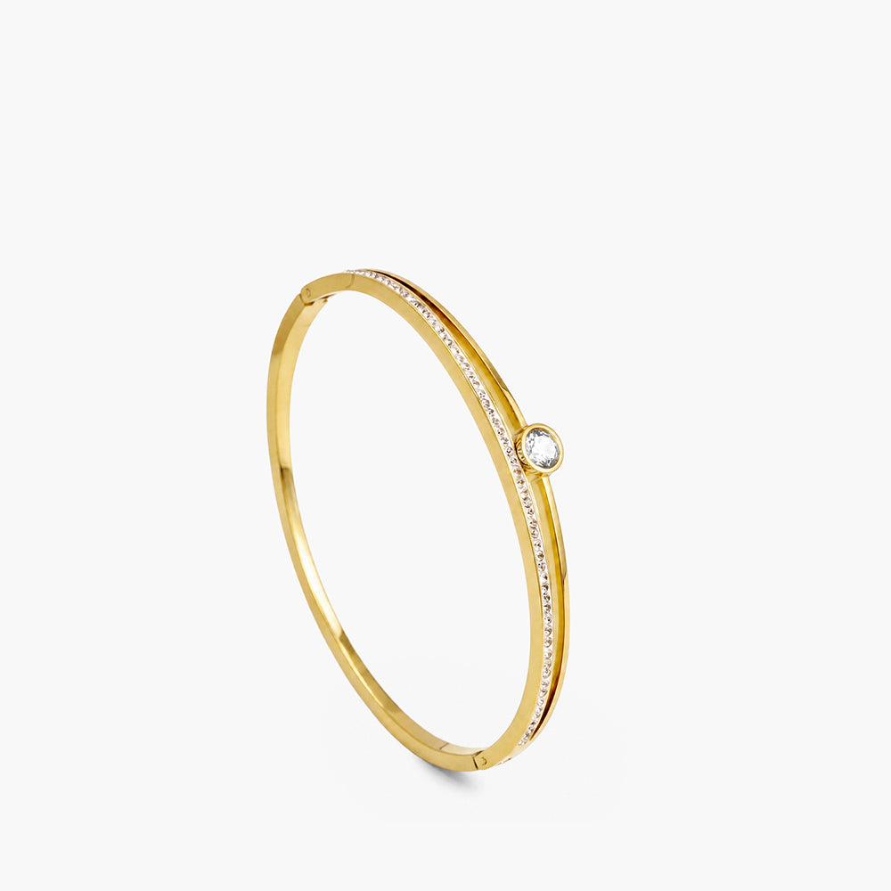 Women's Exquisite 18K Gold-Plated Bracelet with Stones