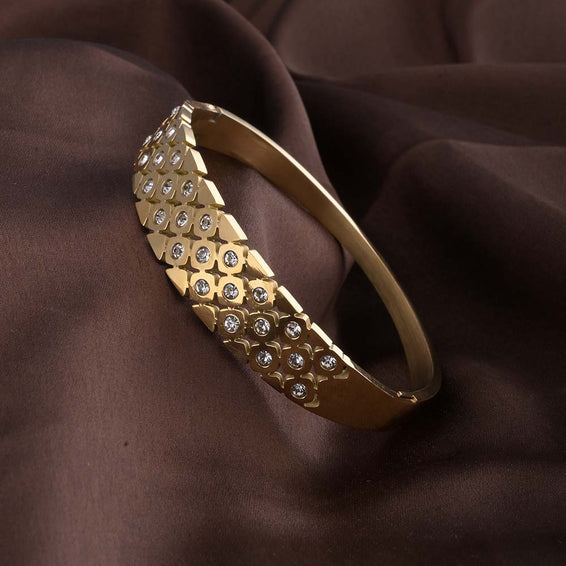 Shimmering Star Gold Bangle Bracelet