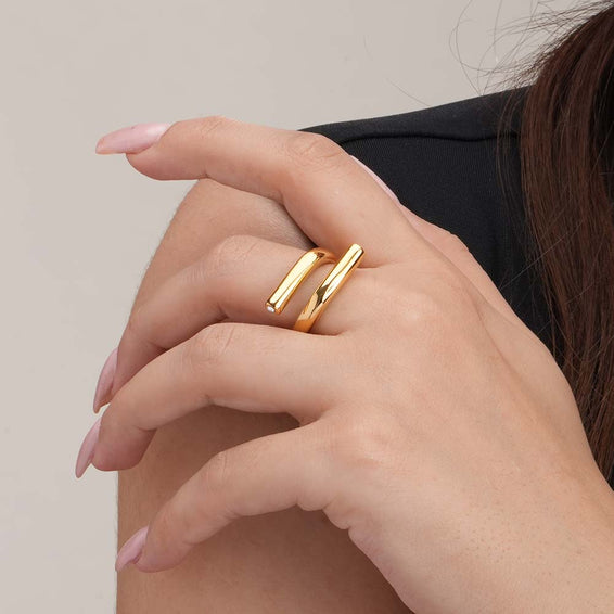 Sleek Gold Band Ring