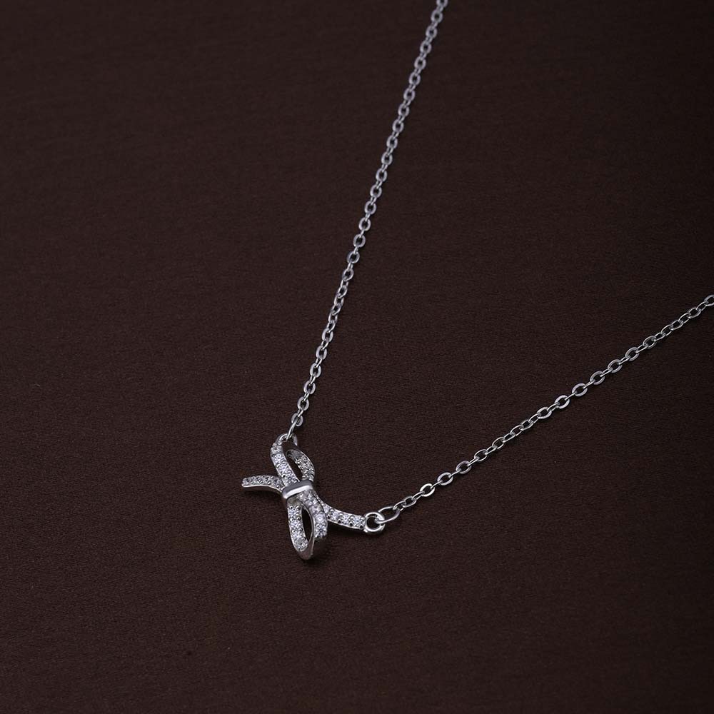Zircon-Studded Bow Necklace | Silver
