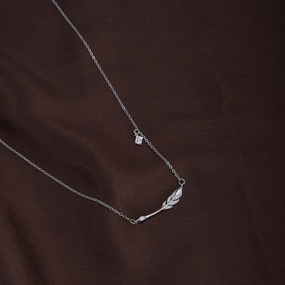 Dazzling Leaf Necklace | Silver