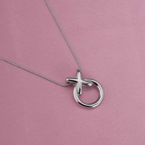 Minimalist XO Pendent Silver Necklace