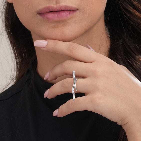 Delicate Wave Silver Ring