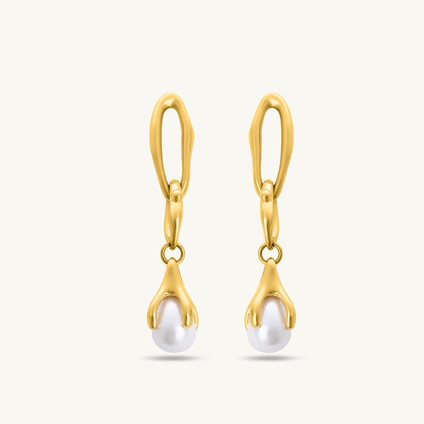 Teardrop Elegance Pearl Earrings