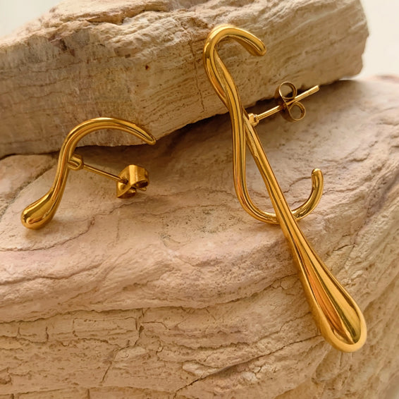 Dripping Fluid Gold Drop Earrings