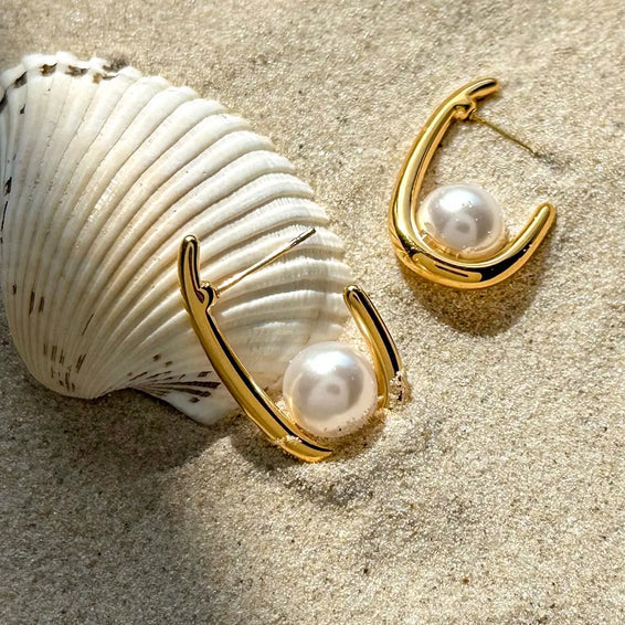 Pearl Elegance Hoop Earrings