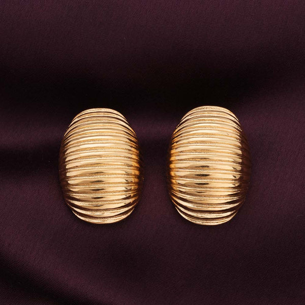 Elegant Golden Ribbed Oval Earrings