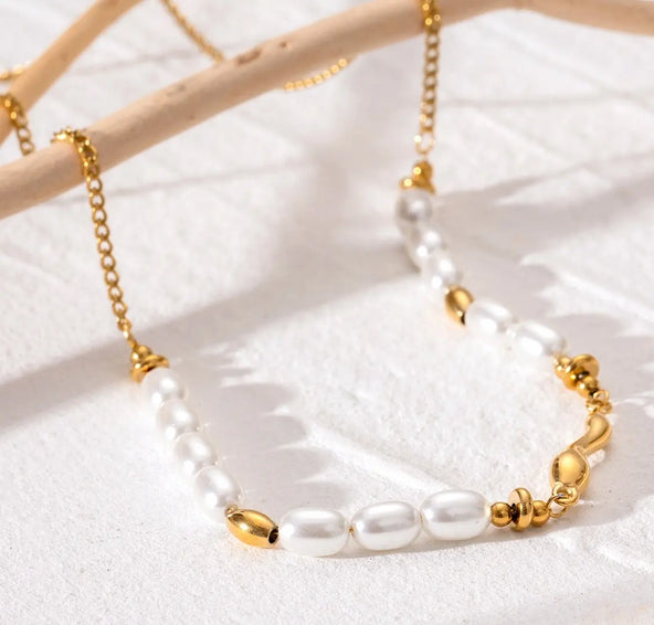 Natural Pearl Gold Necklace