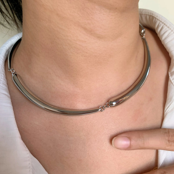 Silver Tube Collar Necklace