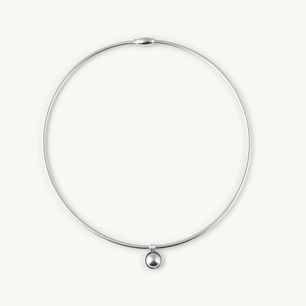 Stylish Silver Ball Choker Necklace