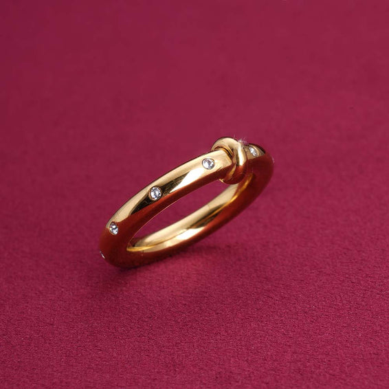 Simple Circular Gold Ring