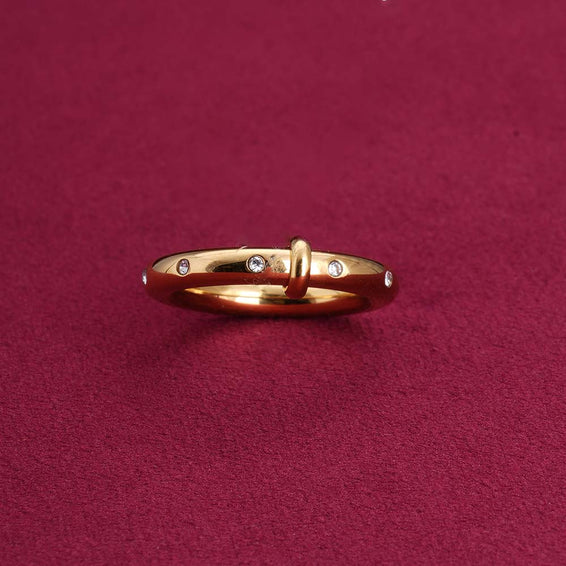 Simple Circular Gold Ring