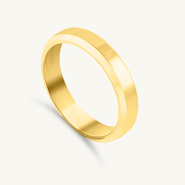 Sleek Edge Golden Band Ring