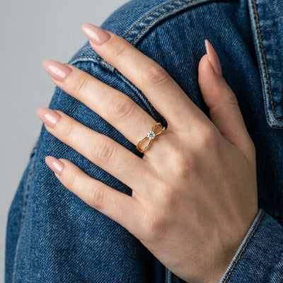 Infinity Bond 9KT Gold Lab Grown Diamond Ring