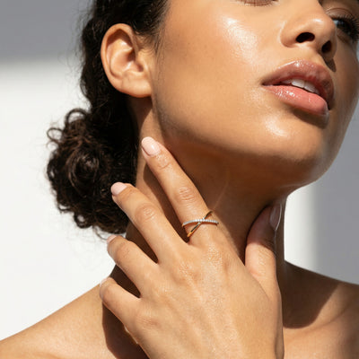 Radiant Crossing 9KT Gold Lab Grown Diamond Ring