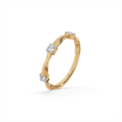 Regal Solitaire Trail 9KT Gold Laboratory Grown Diamond Ring