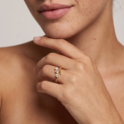 Butterfly Curve 9KT Gold Laboratory Grown Diamond Ring