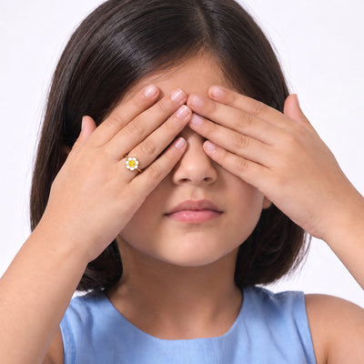 Cheerful Daisy 9KT Gold Ring for Kids