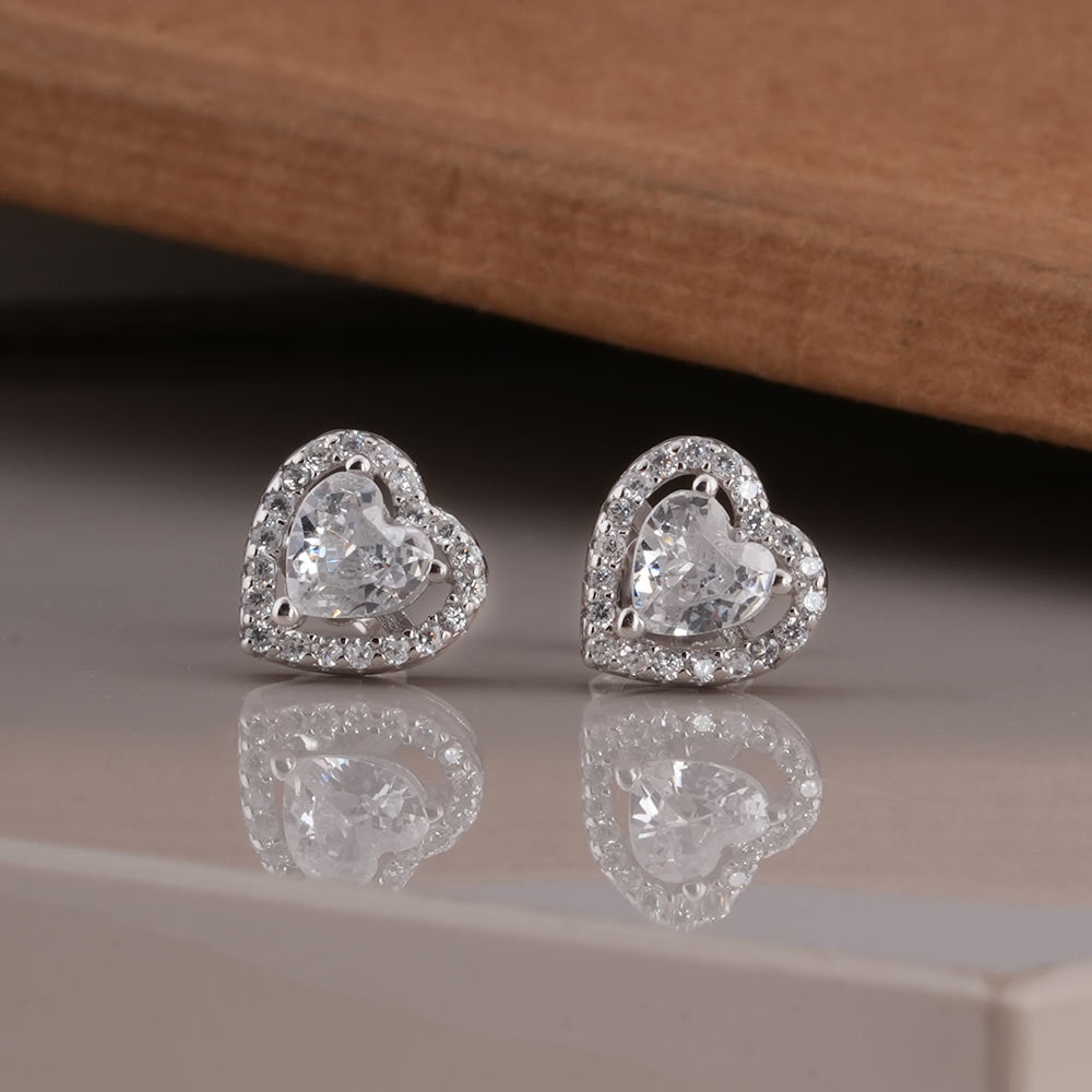 Elegant Heart-Shaped 925 Sterling Silver Stud Earrings - view 3