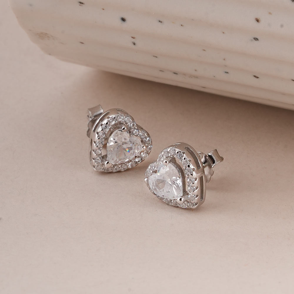 Elegant Heart-Shaped 925 Sterling Silver Stud Earrings - view 4