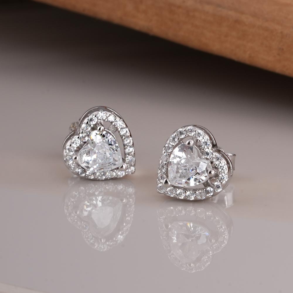 Elegant Heart-Shaped 925 Sterling Silver Stud Earrings - view 5