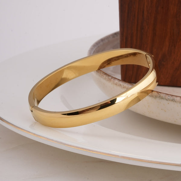 Plain Gold Bangle Bracelet - 7 mm