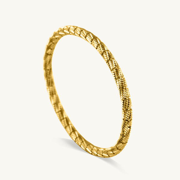 Golden Woven Radiance Bangle