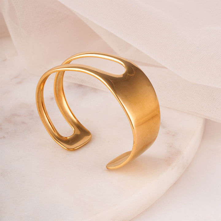 Statement Metal Cuff Bracelet-4