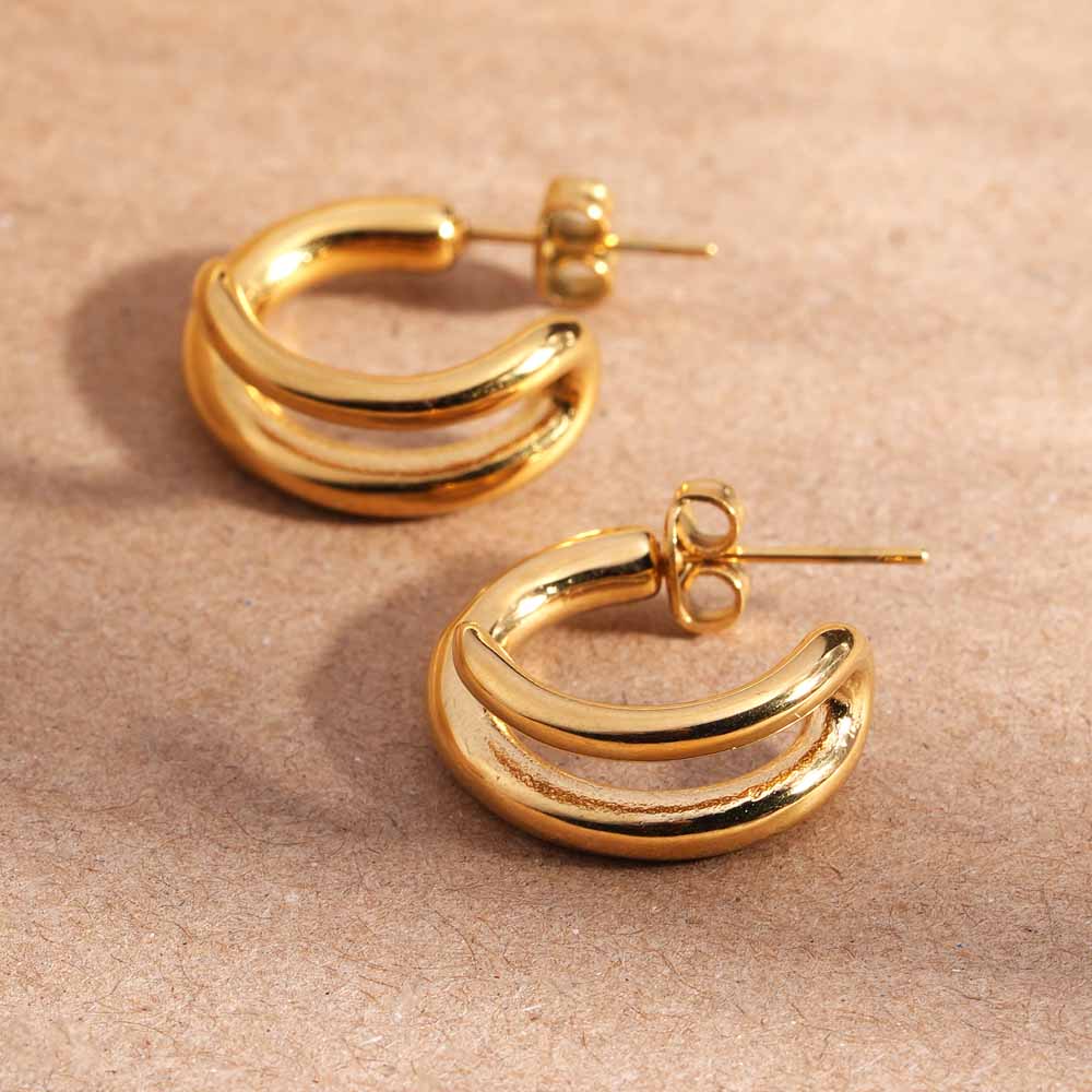 Echo Twist Luxe Studs - view 4