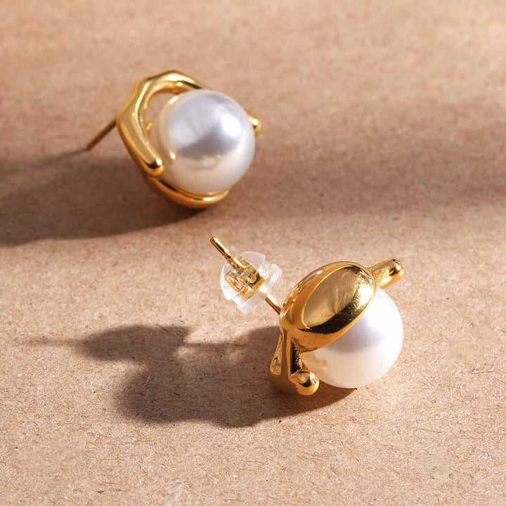 Sculpted Pearl Glow Studs - 3