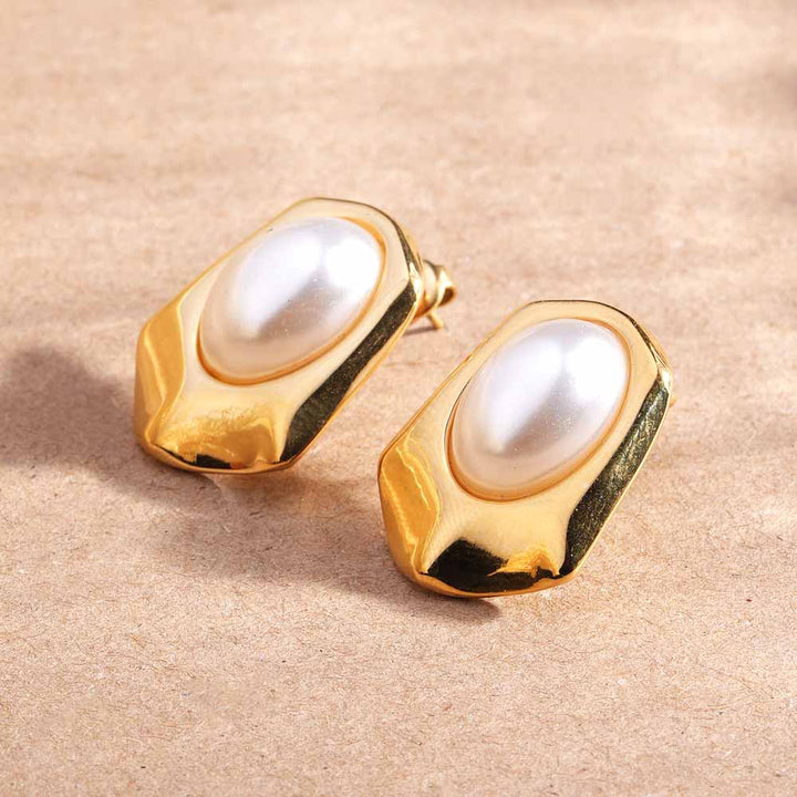 Lustra Cameo Earrings - 2