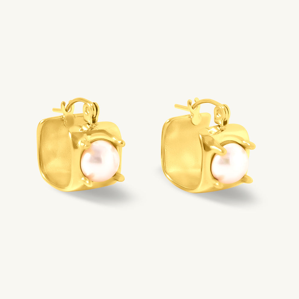 Gold Nest Pearl Earrings