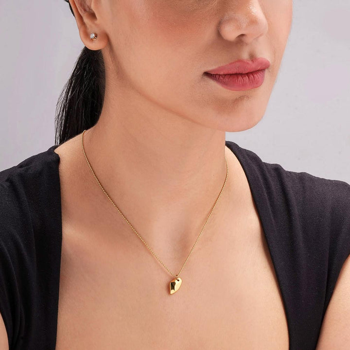 Golden Gloss Charm Necklace
