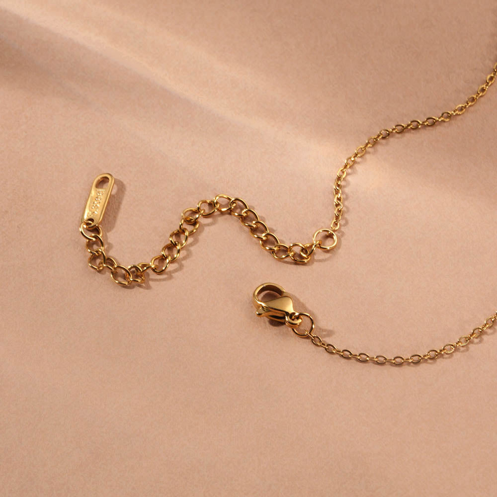 Statement Heart Circle Pendant Necklace - view 5