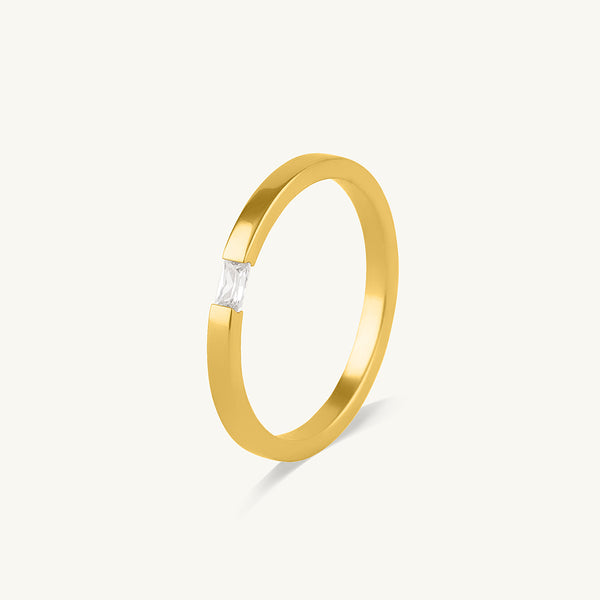 Sleek Solitaire Band Ring