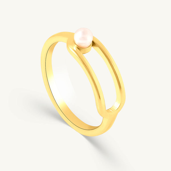 Pearl Orbit Minimal Ring